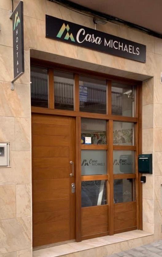 Hostal Casa Michaels Mora d'Ebre Bagian luar foto