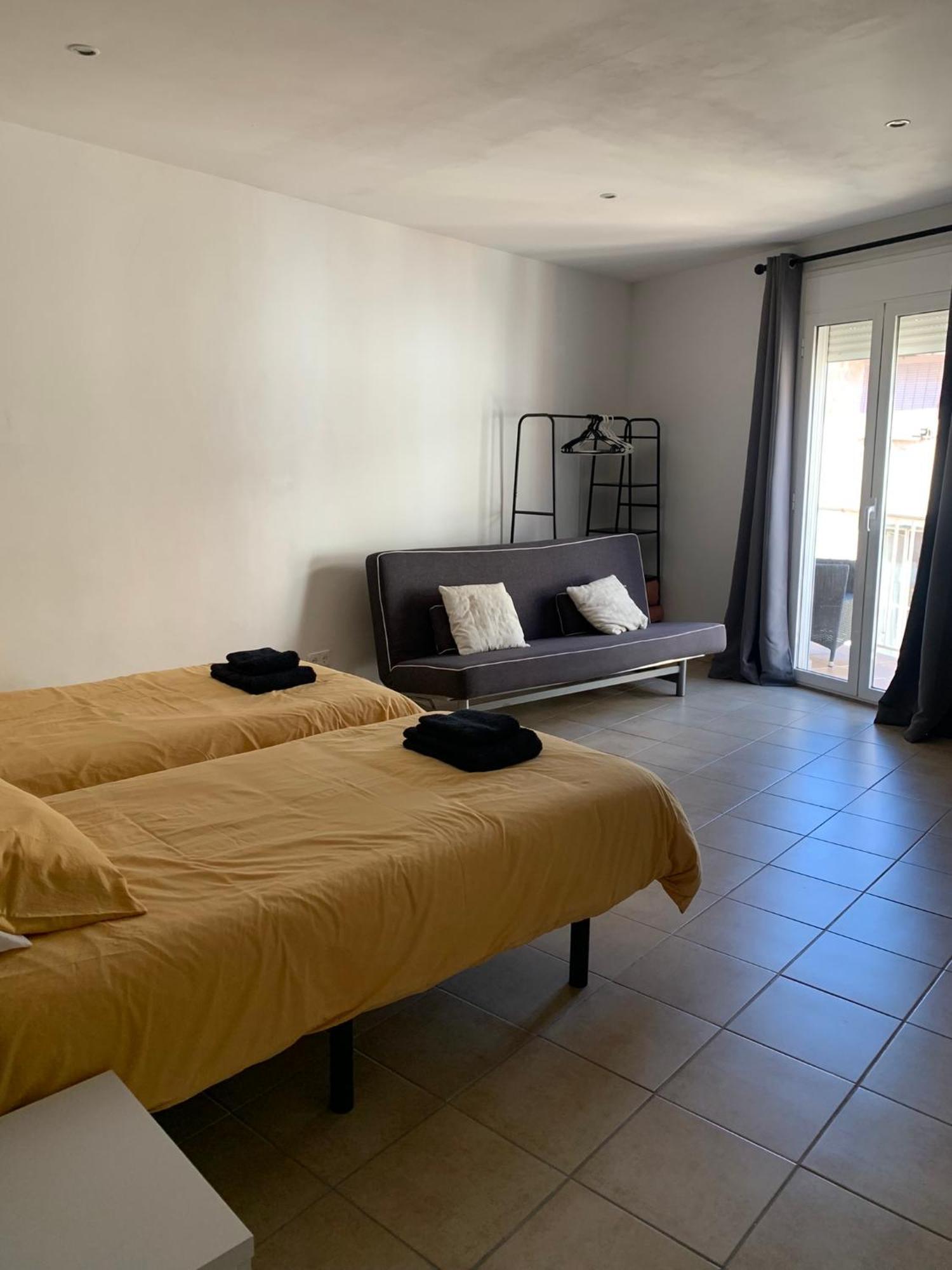 Hostal Casa Michaels Mora d'Ebre Bagian luar foto