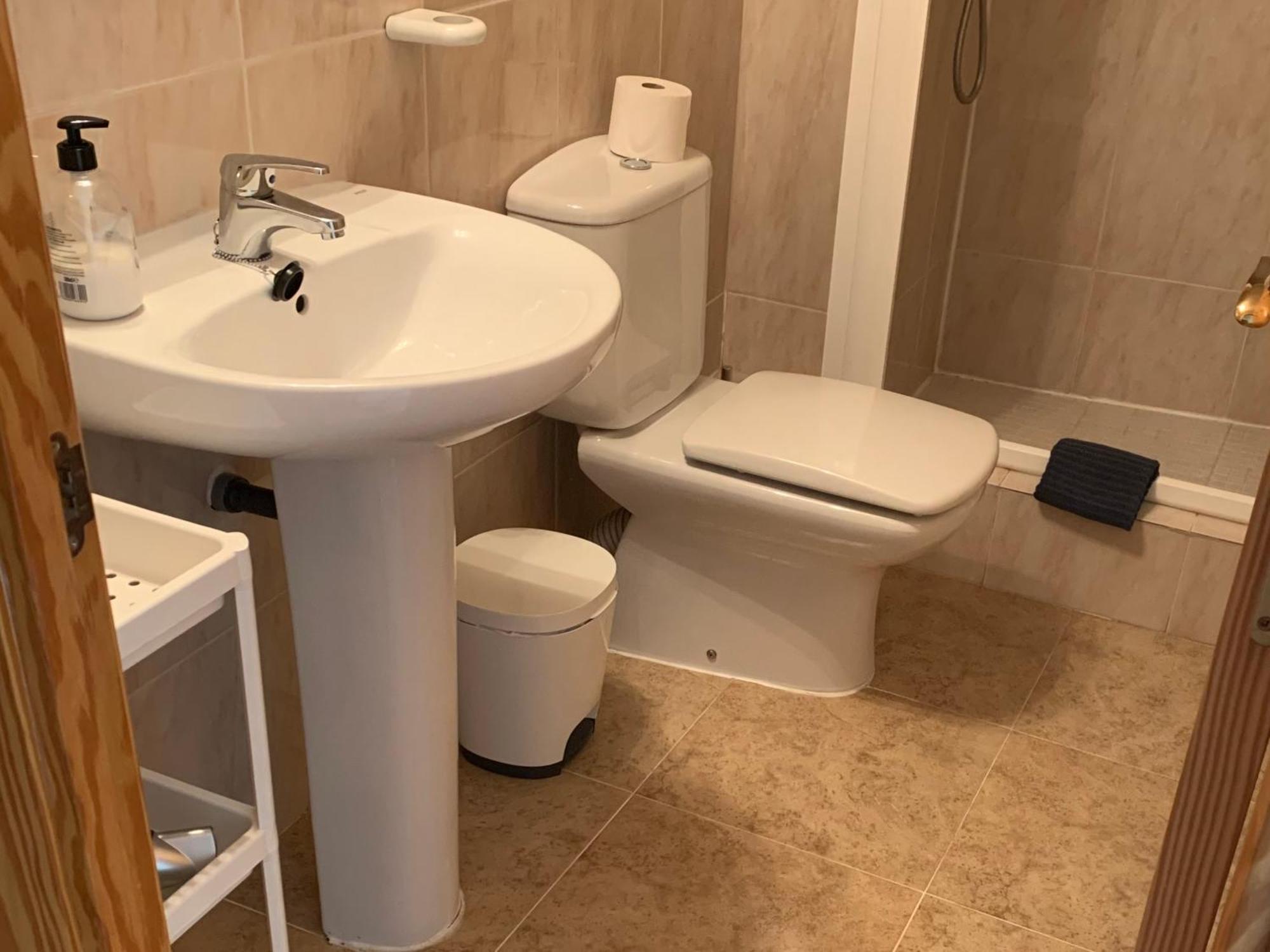 Hostal Casa Michaels Mora d'Ebre Bagian luar foto