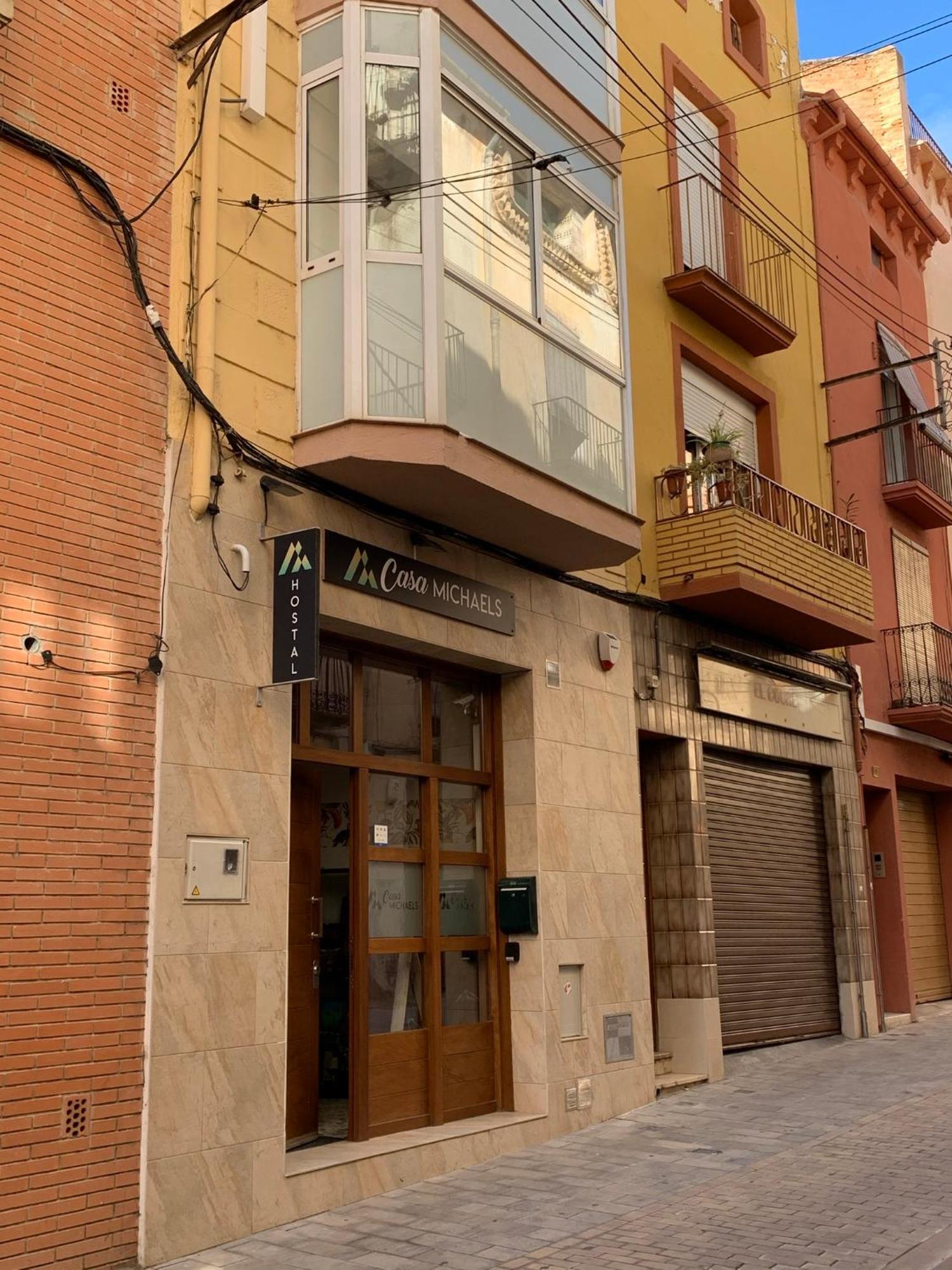 Hostal Casa Michaels Mora d'Ebre Bagian luar foto